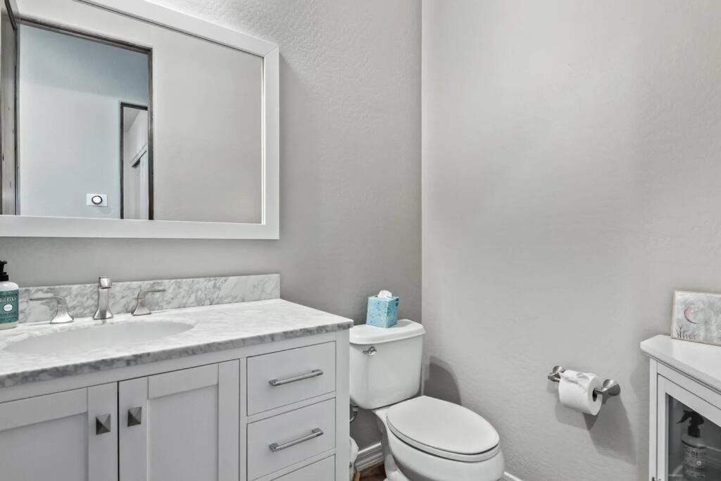 Phoenix Home With Heated Pool, Desert Views & Hot Tub Anthem Εξωτερικό φωτογραφία